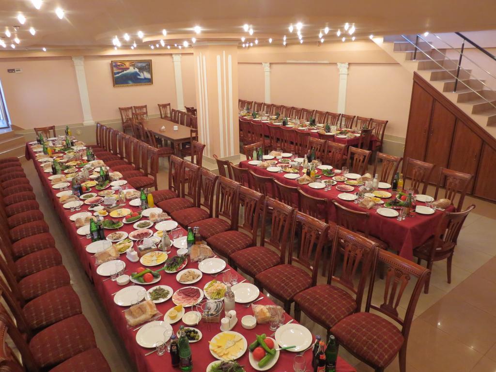 White House Hotel Yerevan Exterior photo